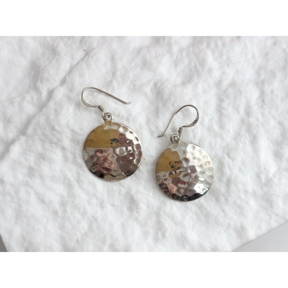 Thai made Round Minimalist Hammered Vintage Sterling Silver 925 Earrings - Picture 3 of 13